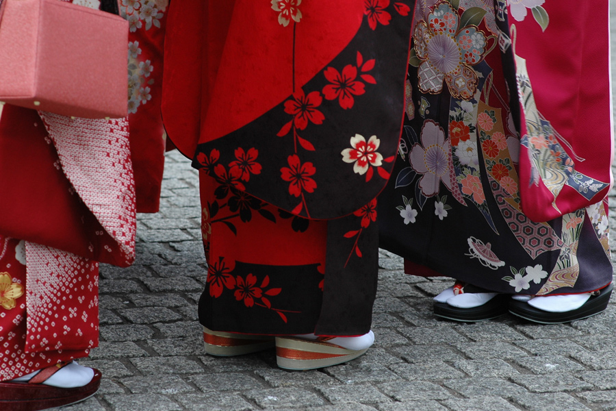 japanska kvinnor i Kimono