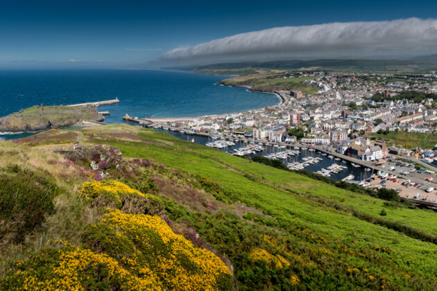 Vy över Douglas, huvudstaden på Isle of Man i Irländska sjön.
