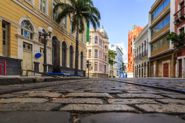 Historisk arkitektur på Bom Jesus Street i Recife, Brasilien.